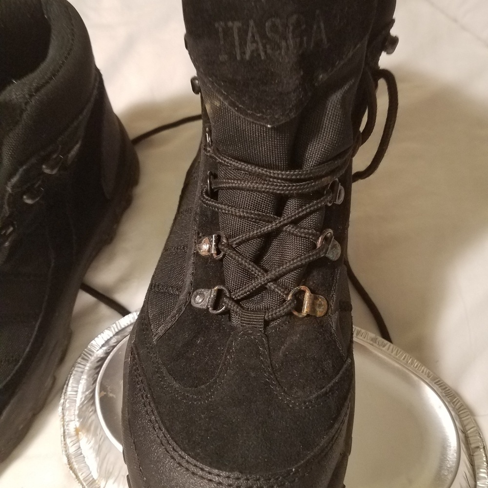 Ithaca hiking and hunting boots in good condition